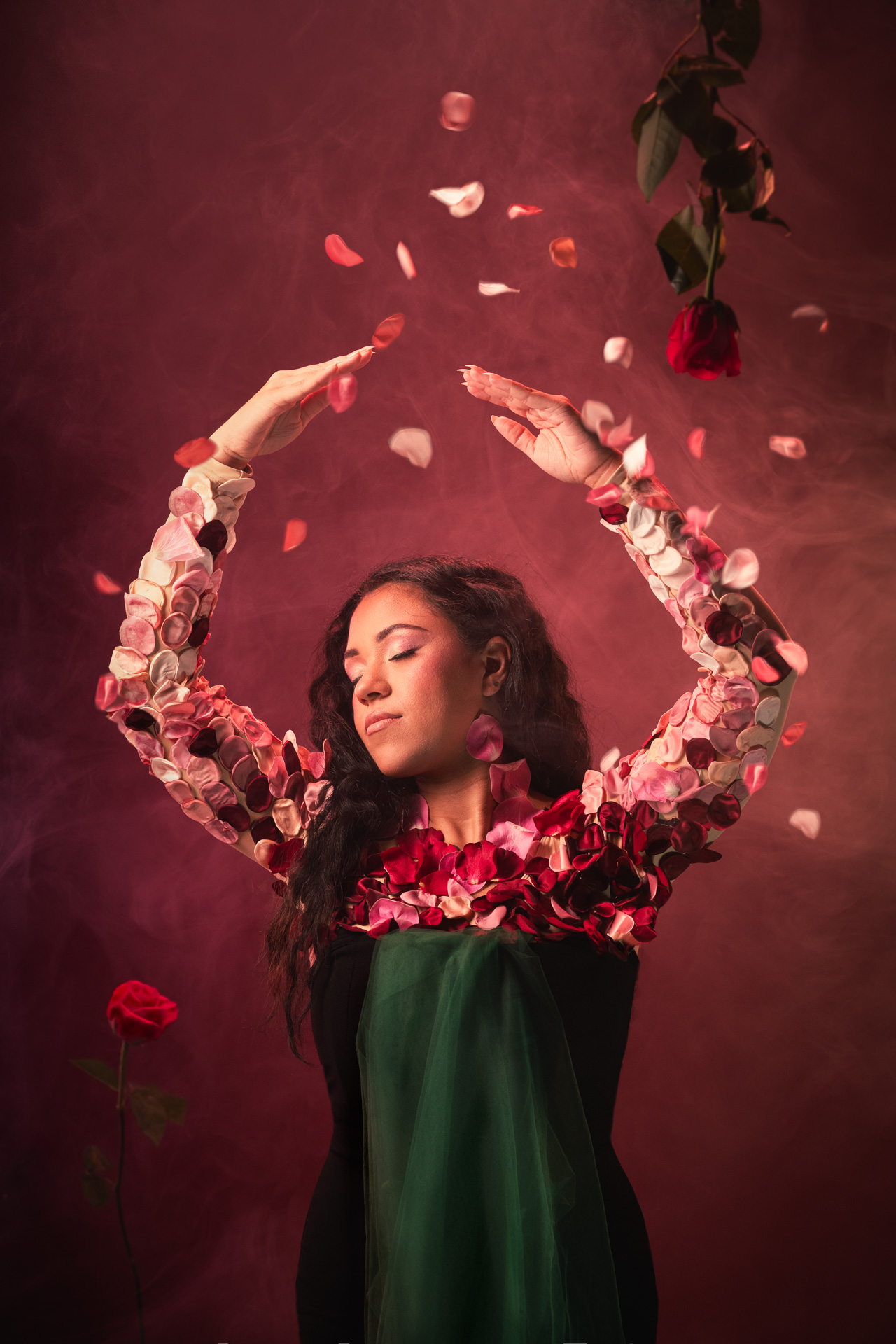 Clara-Hoorelbeck-02062026-0094-Modifier-Web Portrait artistique modèle et fleurs